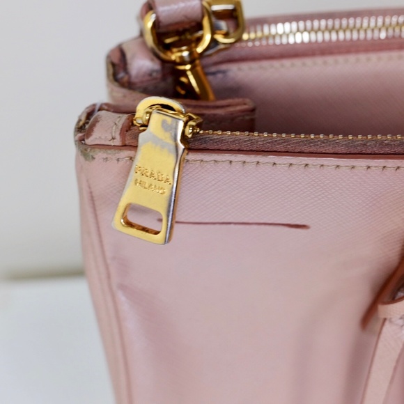THE ORIGINAL Blush Nude Prada Galleria Saffiano Handbag - Picture 8 of 13